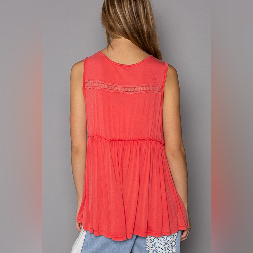 POL Coral Boho Lace Sleeveless Top - Picture 2 of 5